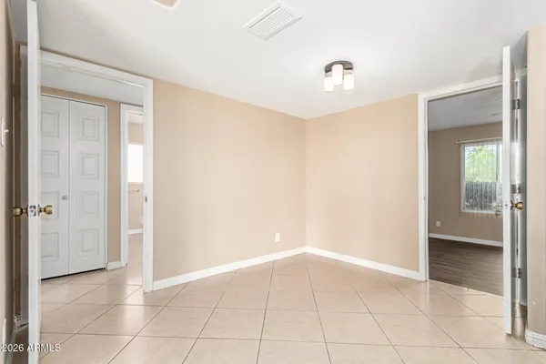 $2,595 | 1049 East Carter Drive, Tempe, AZ 85282