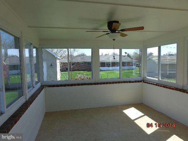 17813 Woodcrest Road Hagerstown, MD 21740 - Photo 14 of 15 Interior (General)