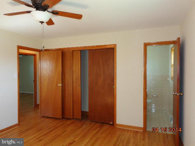 17813 Woodcrest Road Hagerstown, MD 21740 - Photo 8 of 15 Bedroom (Master)