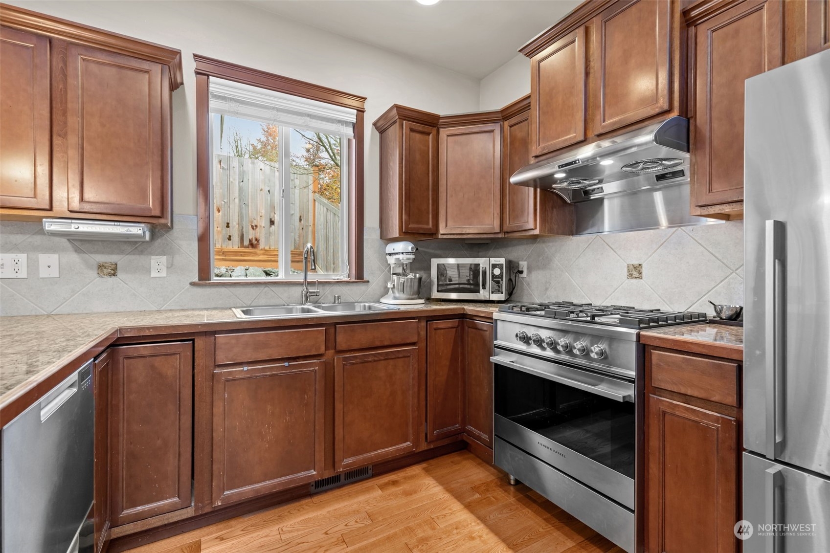 228 161st Place Southeast Bothell, WA 98012 - Photo 14 of 40 Gallery Image 14