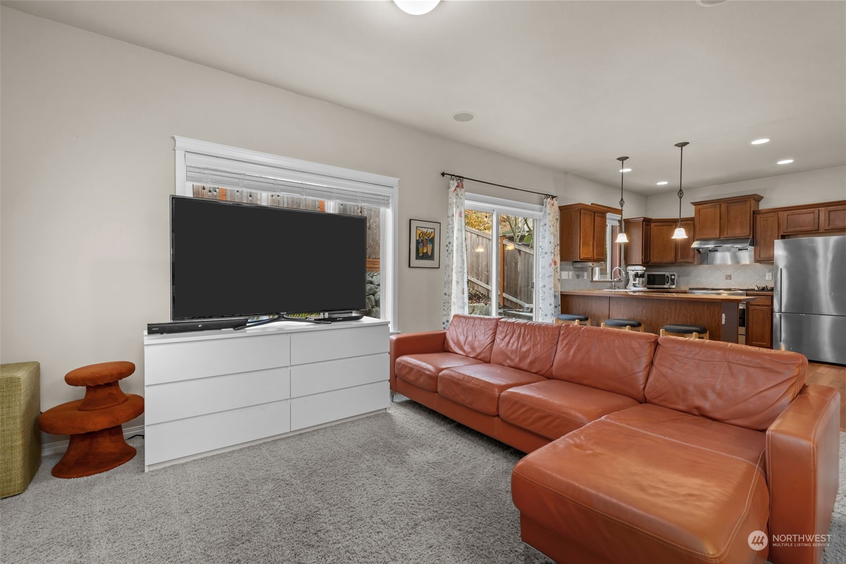 228 161st Place Southeast Bothell, WA 98012 - Photo 6 of 40 Gallery Image 6