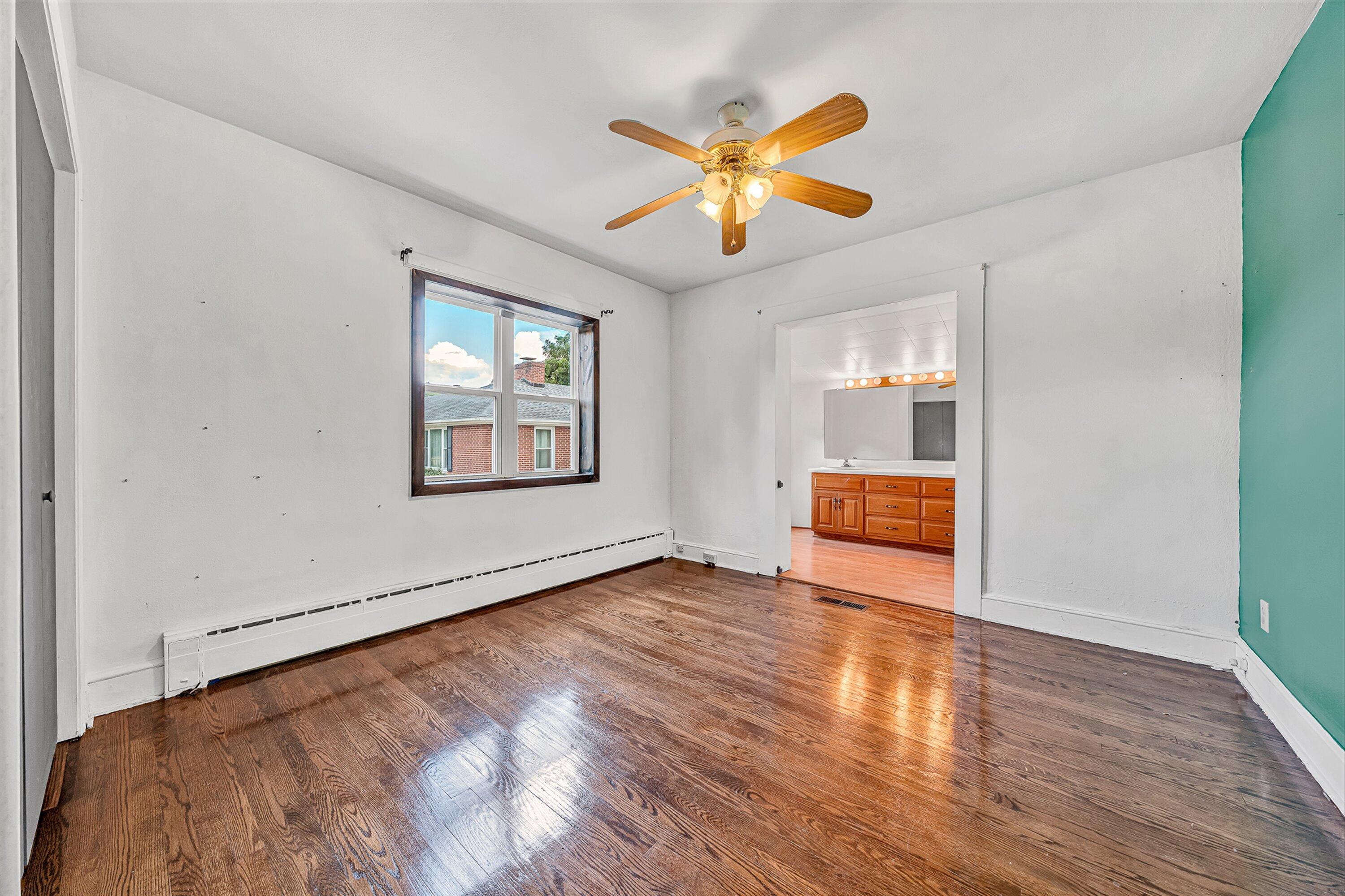 2362 West Riverside Drive Salem, VA 24153 - Photo 17 of 37 17-VM-04830