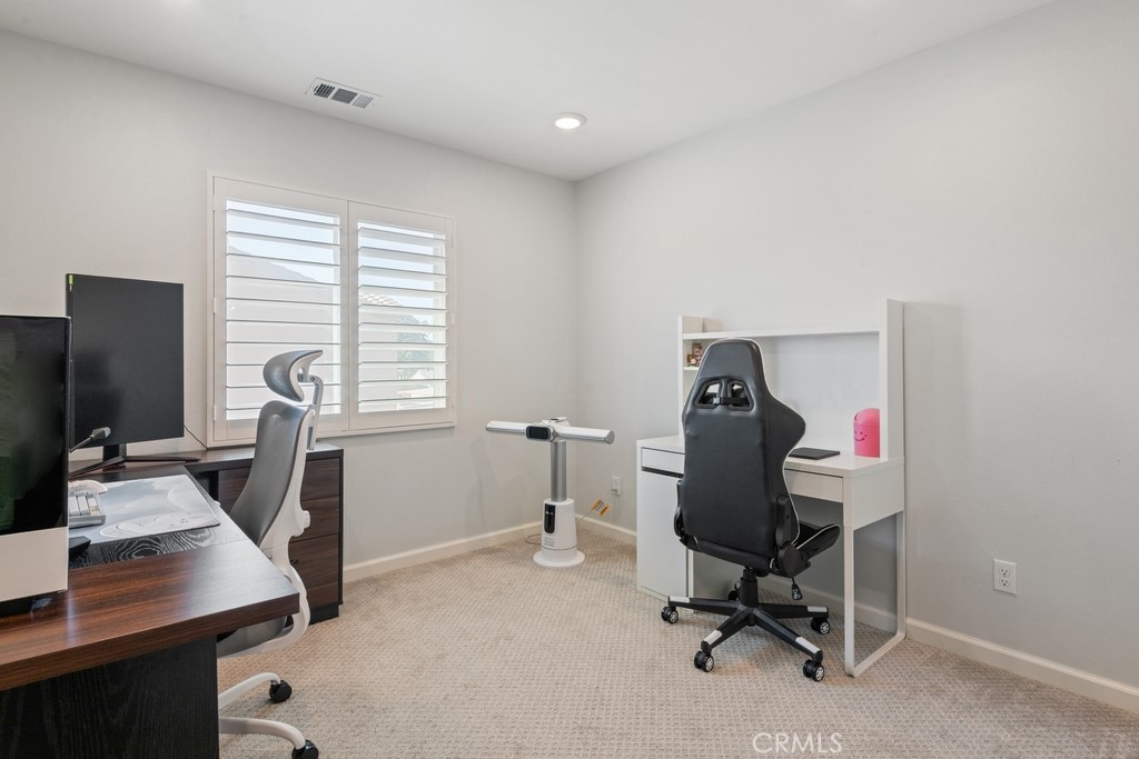 6767 Rowen Way Riverside, CA 92504 - Photo 21 of 32 Gallery Image 21