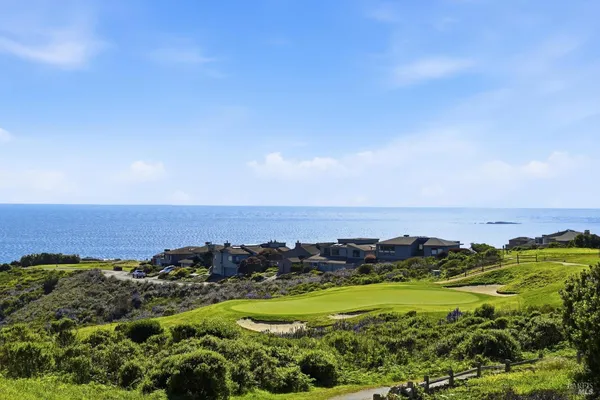 $2,200,000 | 19959 Oyster Catcher Loop, Bodega Bay, CA 94923