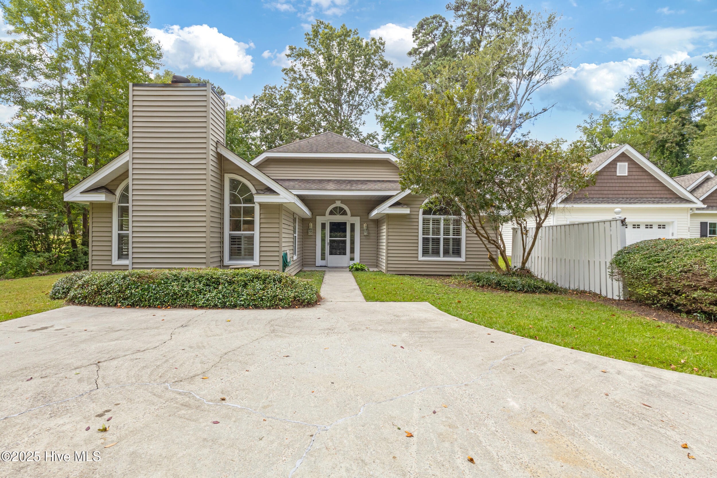 9 Ct 3 Calabash, NC 28467 - Photo 2 of 46 2_jms_123