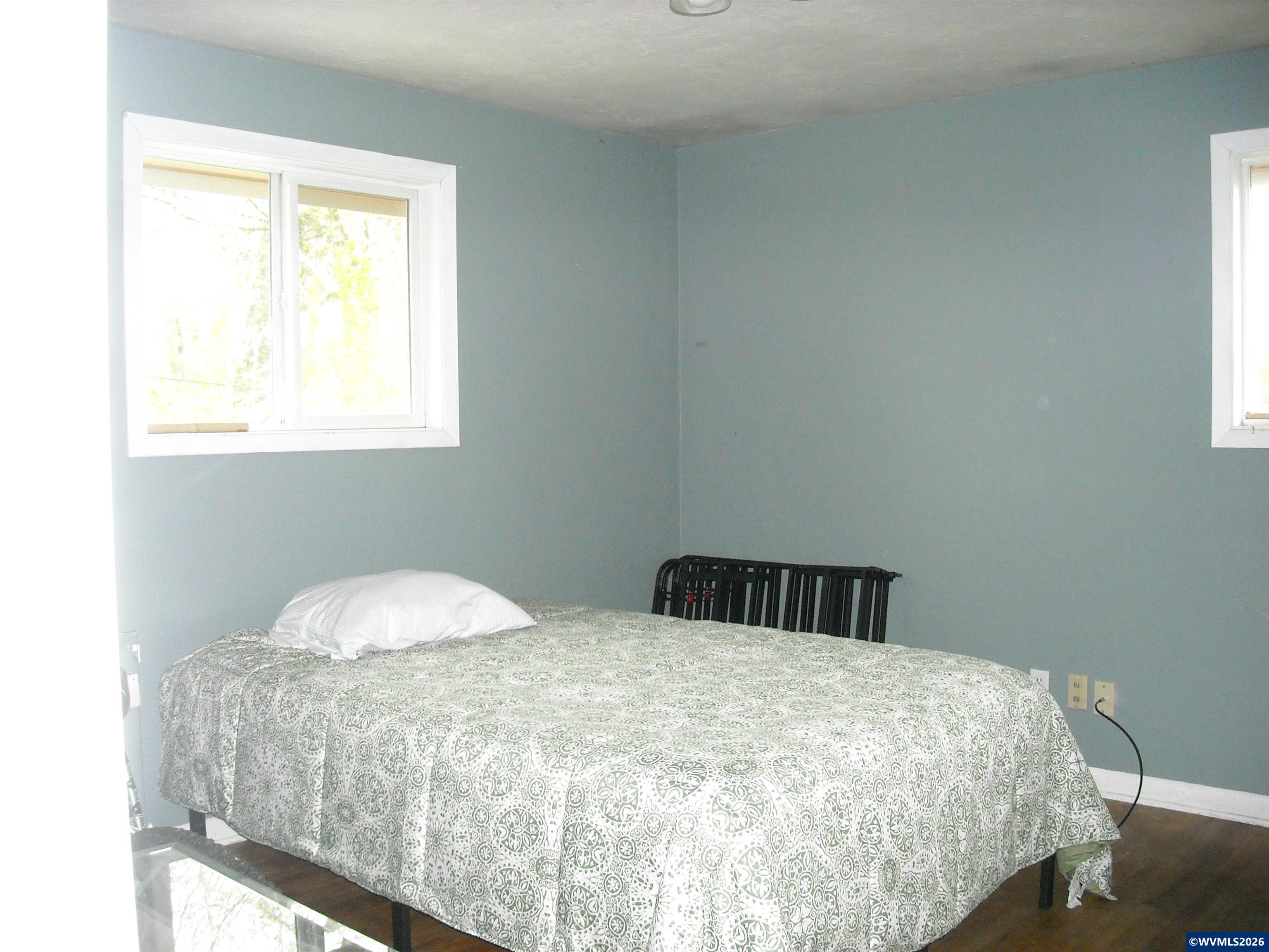 1208 Southwest 11th Avenue Albany, OR 97321 - Photo 7 of 8