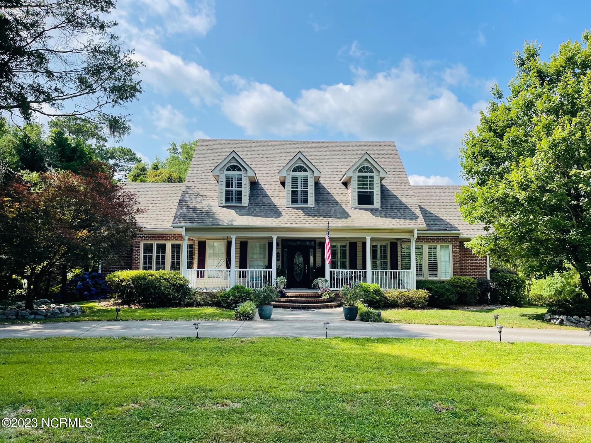 20 Gooseneck Road East Rocky Point, NC 28457 - Photo 1 of 58 IMG_2873
