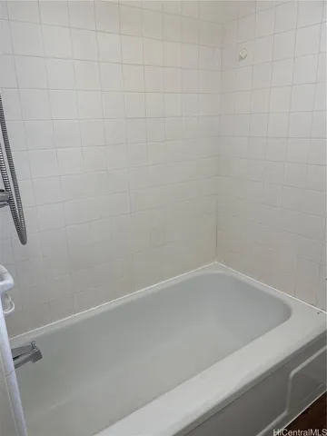 $2,800 | 99-623 Ulune Street, Aiea, HI 96701