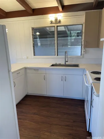 $2,800 | 99-623 Ulune Street, Aiea, HI 96701