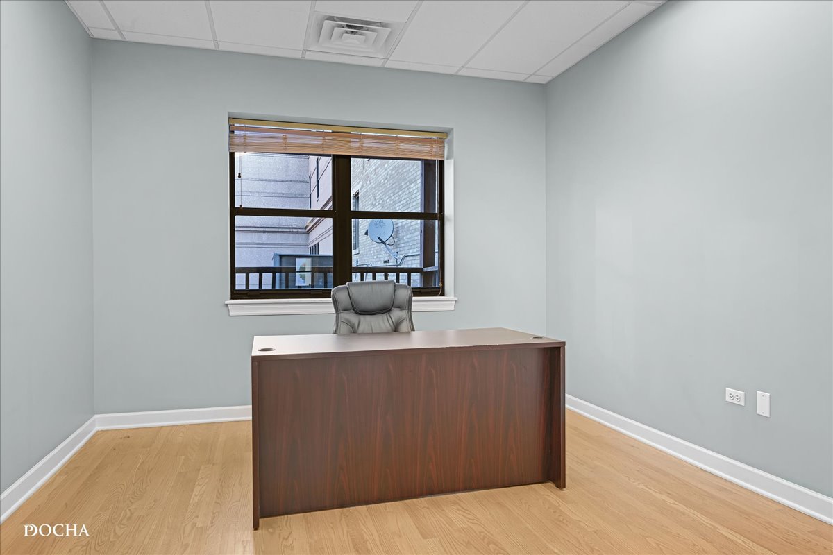 202 West Main Street, Unit 202 St. Charles, IL 60174 - Photo 10 of 17 a view of cabinets