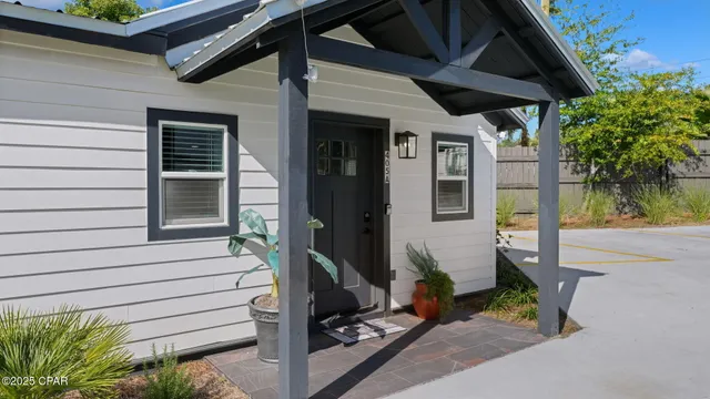 $1,850,000 | 401-405 Massalina Drive, Panama City, FL 32401