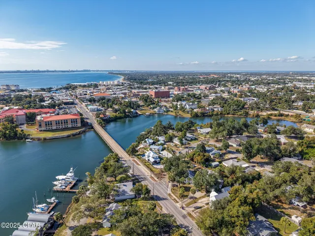 $1,850,000 | 401-405 Massalina Drive, Panama City, FL 32401