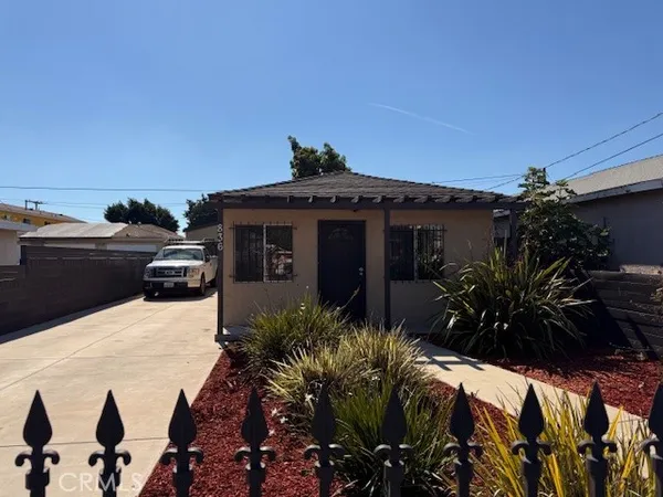 $545,000 | 836 West Cedar Street, Compton, CA 90220