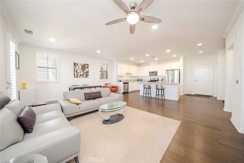 3378 Merida Lane Brea, CA 92823 - Photo 6 of 37