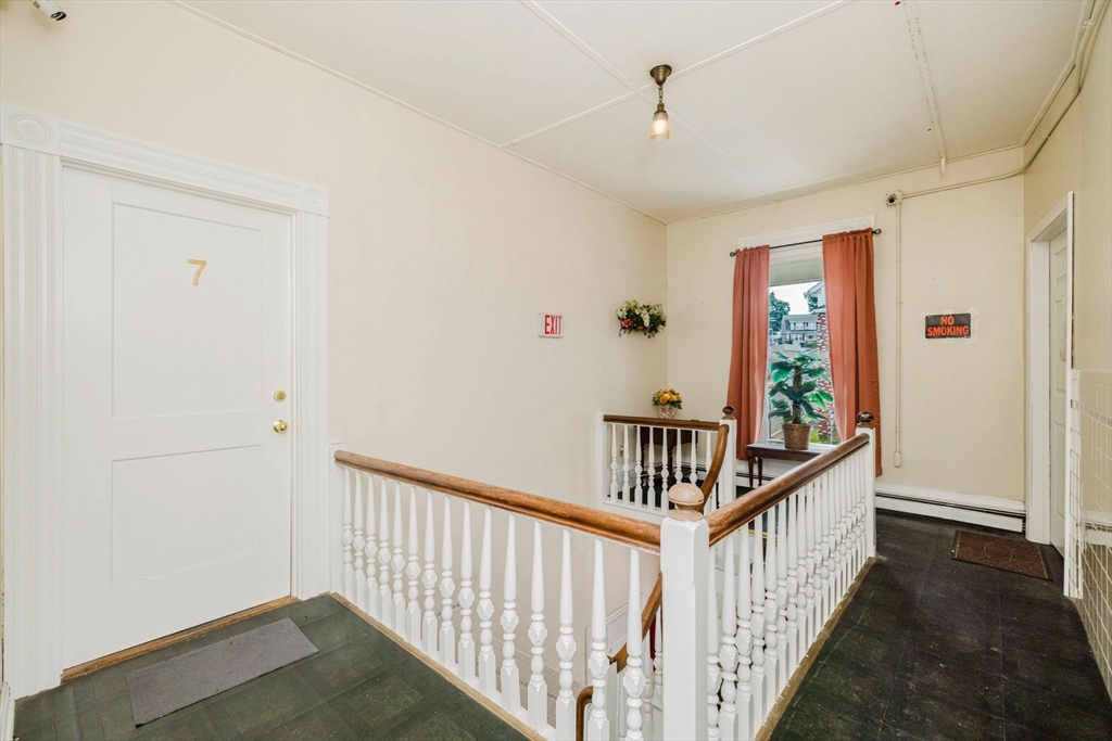 517 South Main Street Fall River, MA 02721 - Photo 19 of 34