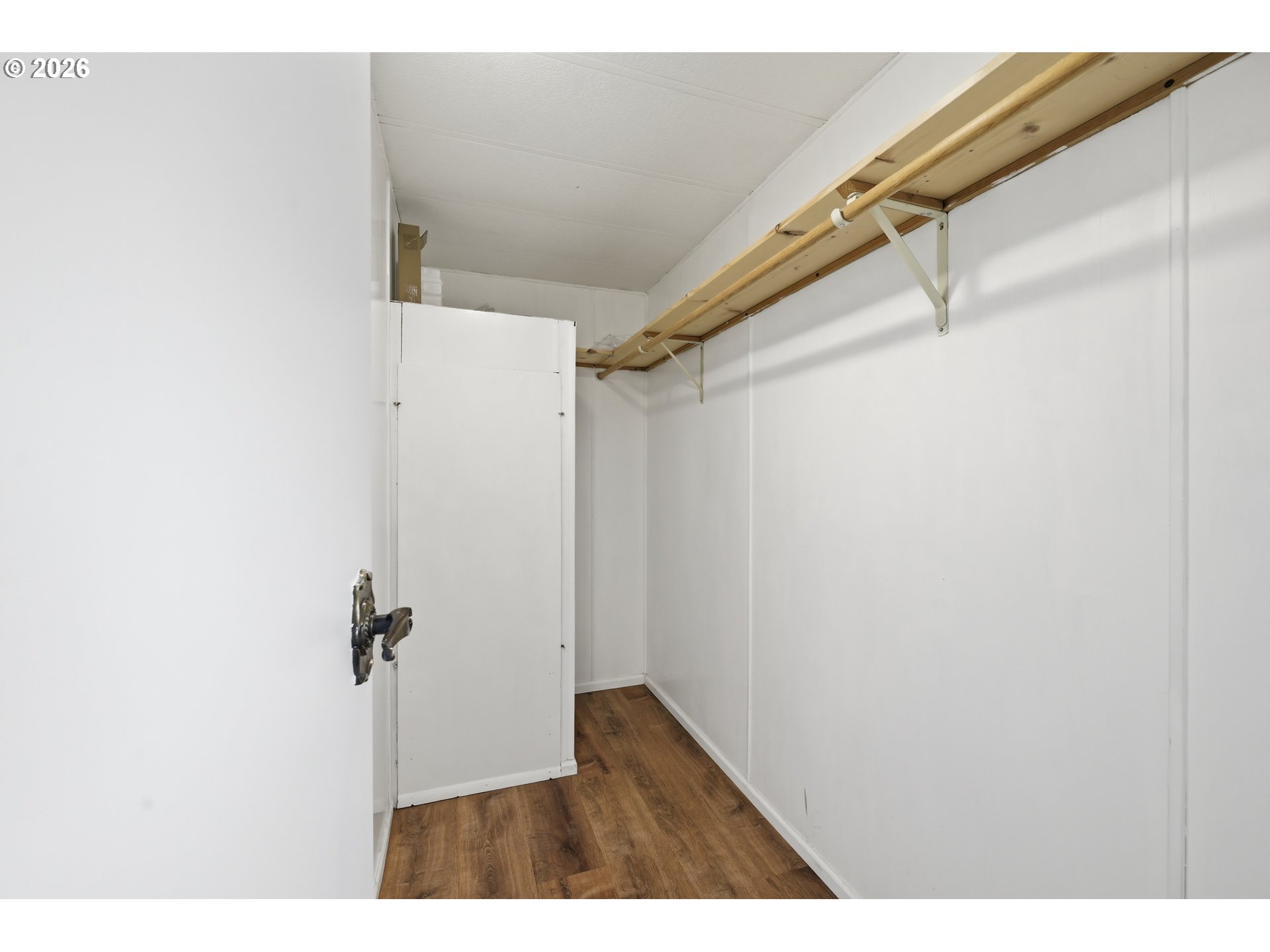 658 South 57th Street, Unit 35 Springfield, OR 97478 - Photo 26 of 35 Attached Bathroom #2