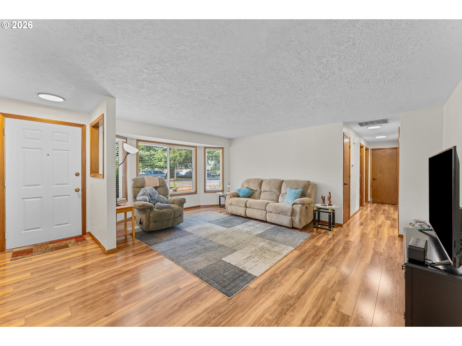 177 South Heather Street Cornelius, OR 97113 - Photo 22 of 33 Living Room