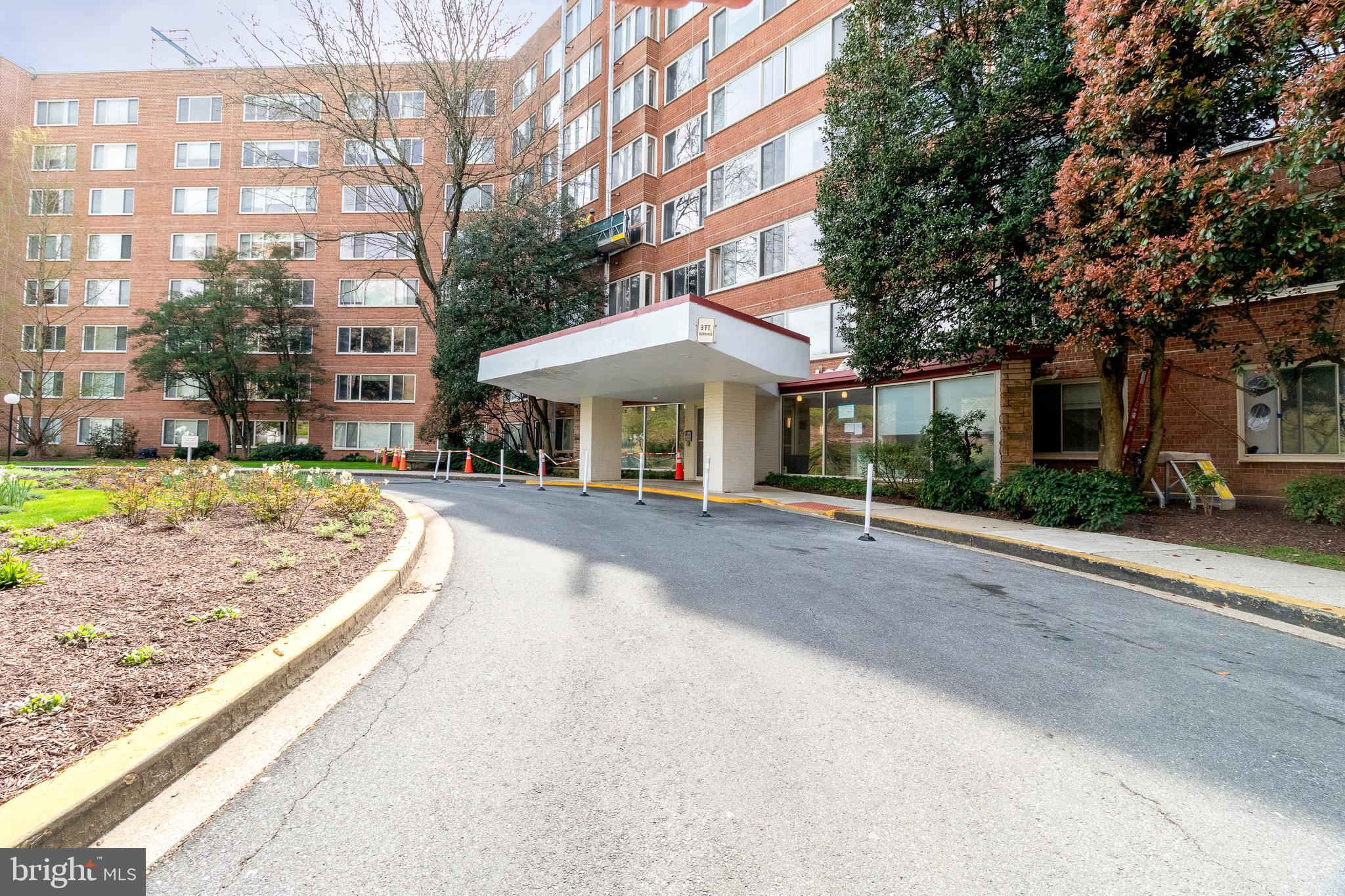 4000 Tunlaw Road Northwest, Unit 907 Washington, DC 20007 - Photo 5 of 40 Gallery Image 5