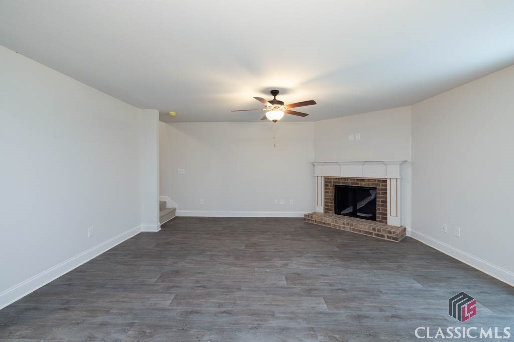 63 Colonial Court Jefferson, GA 30549 - Photo 4 of 28 Gallery Image 4