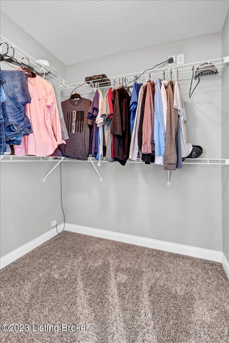 105 Ruth Lane Bardstown, KY 40004 - Photo 20 of 32 Large Walk in Closet