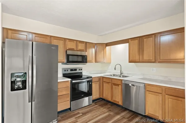 $199,900 | 309 Reynolds Street, Charlestown, IN 47111