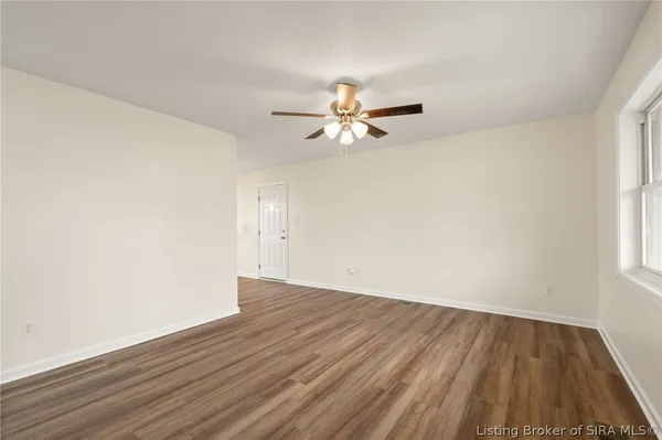 $199,900 | 309 Reynolds Street, Charlestown, IN 47111