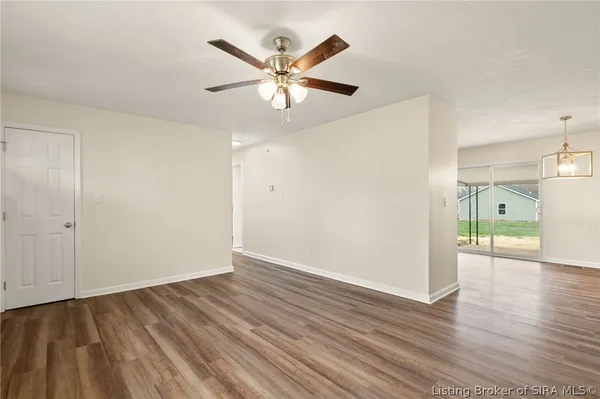 $199,900 | 309 Reynolds Street, Charlestown, IN 47111