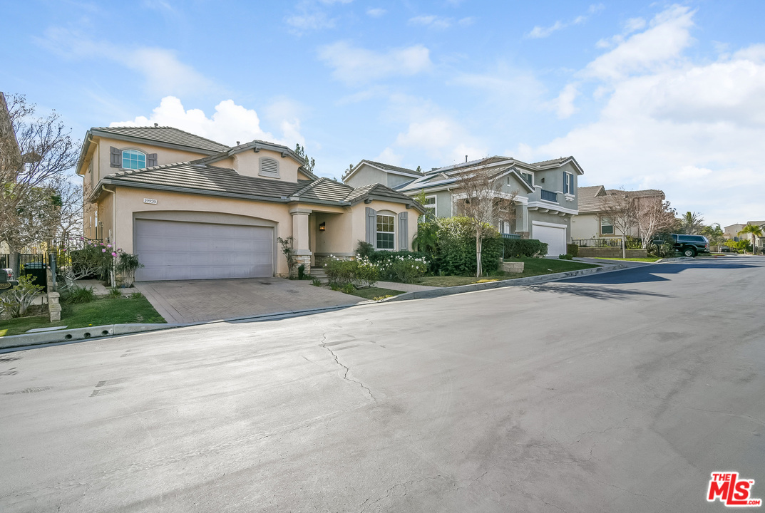 19920 Oakville Court Porter Ranch, CA 91326 - Photo 27 of 30