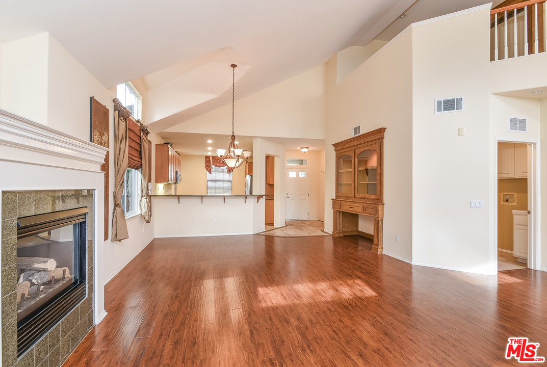 19920 Oakville Court Porter Ranch, CA 91326 - Photo 6 of 30
