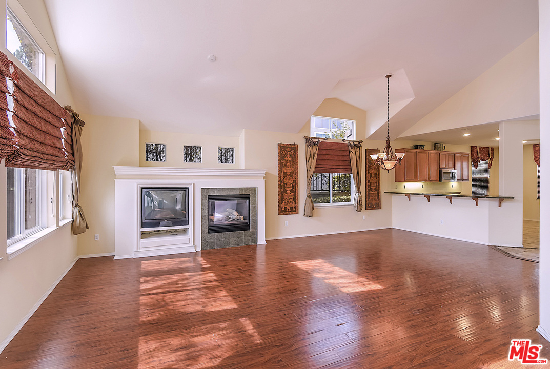 19920 Oakville Court Porter Ranch, CA 91326 - Photo 7 of 30