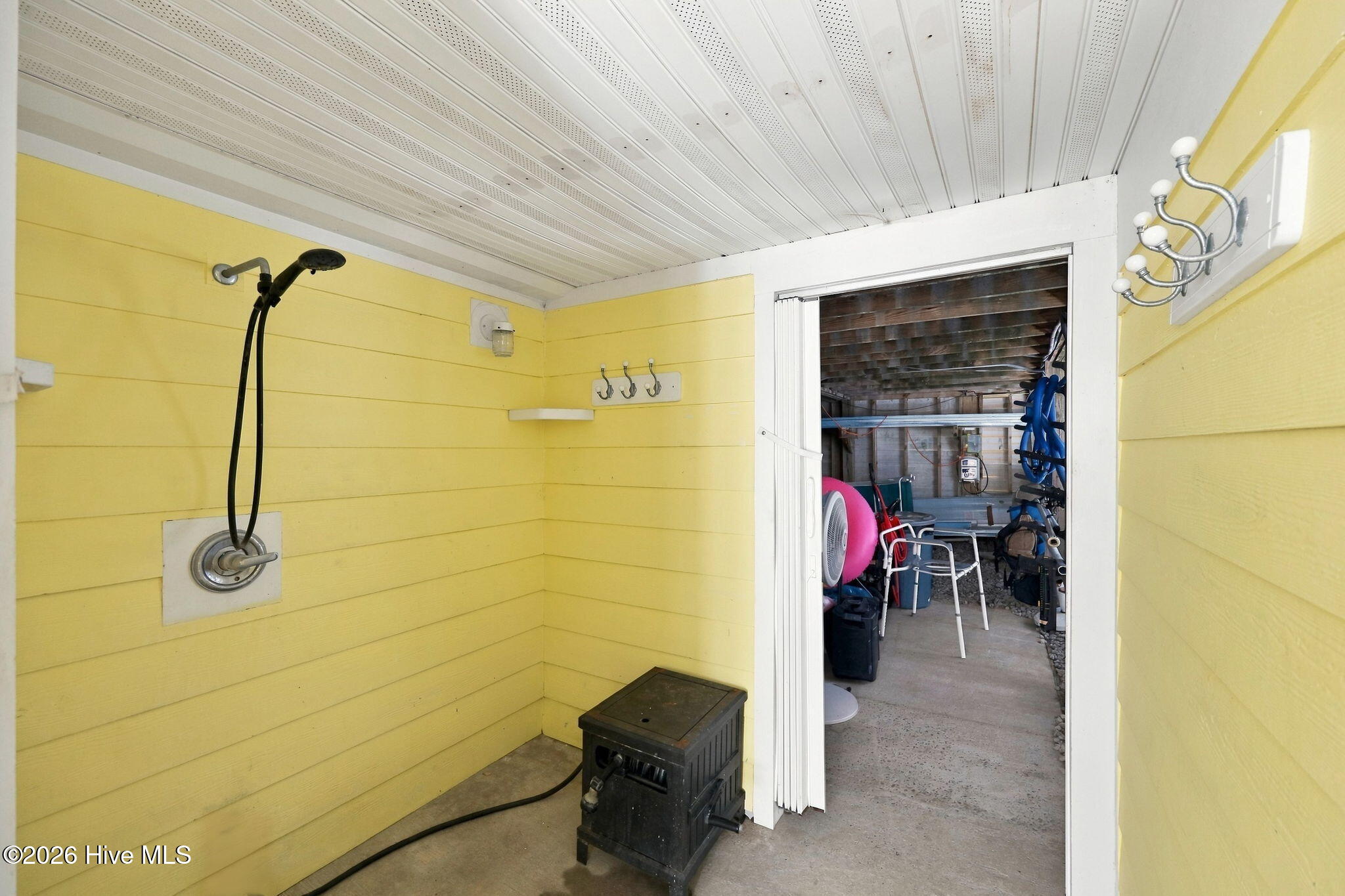 168 River Acres Road Washington, NC 27889 - Photo 43 of 50 outdoor shower