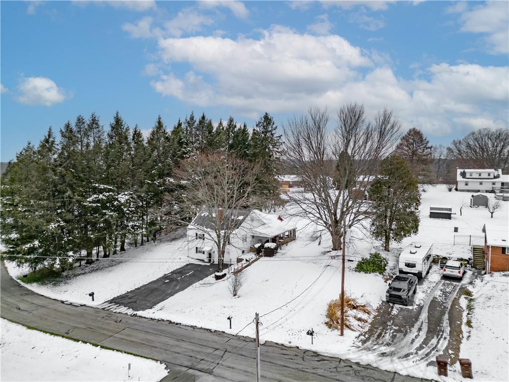 121 Orchard Drive Prospect, PA 16052 - Photo 3 of 46 a view of a terrace