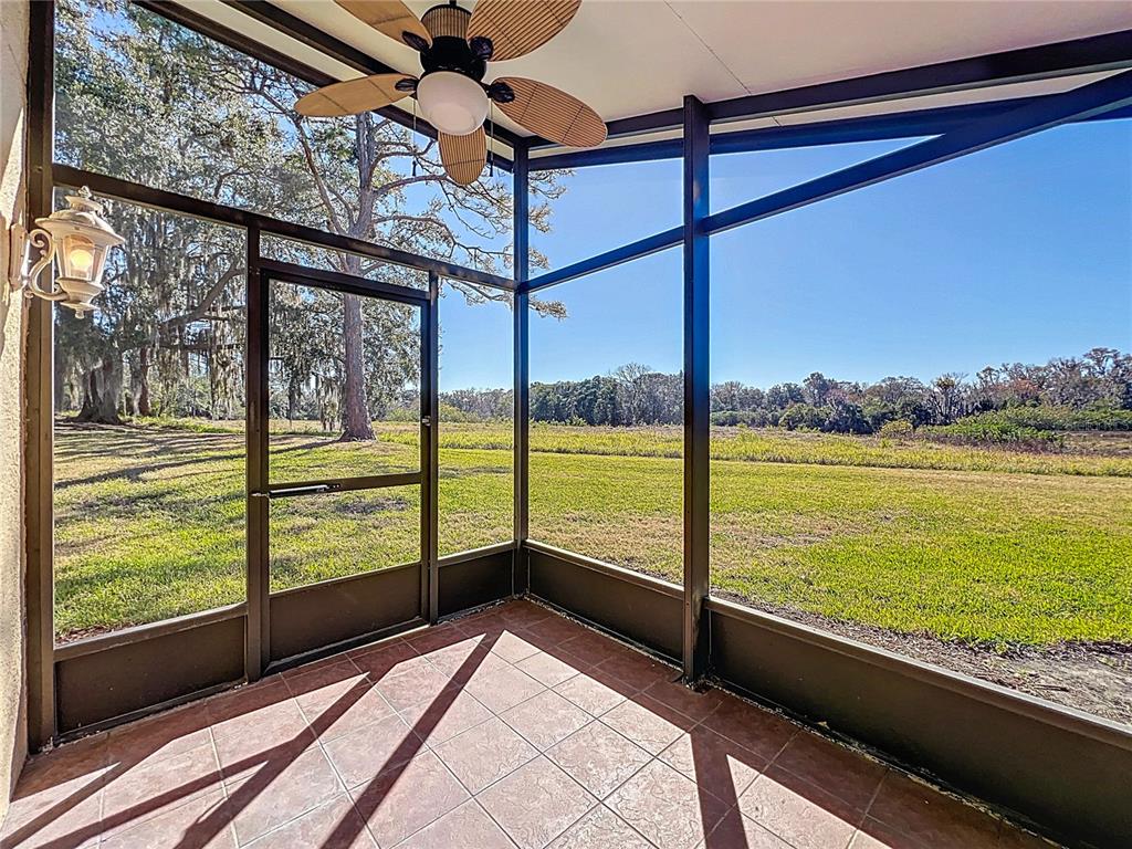 100 Silver Sea Road Winter Springs, FL 32708 - Photo 33 of 44 a view of ocean from a balcony