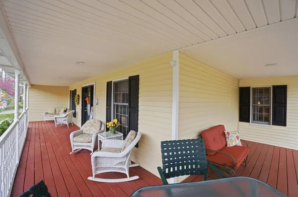 $699,900 | 1033 Pucksinwah Point Drive, West Harrison, IN 47060