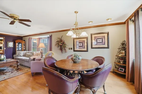 $699,900 | 1033 Pucksinwah Point Drive, West Harrison, IN 47060