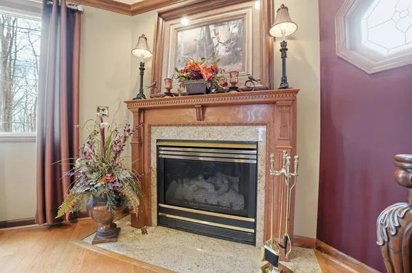 $699,900 | 1033 Pucksinwah Point Drive, West Harrison, IN 47060