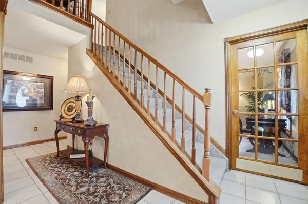 $699,900 | 1033 Pucksinwah Point Drive, West Harrison, IN 47060