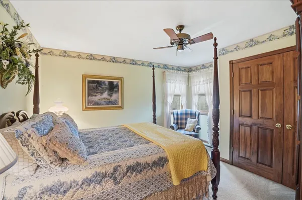 $699,900 | 1033 Pucksinwah Point Drive, West Harrison, IN 47060