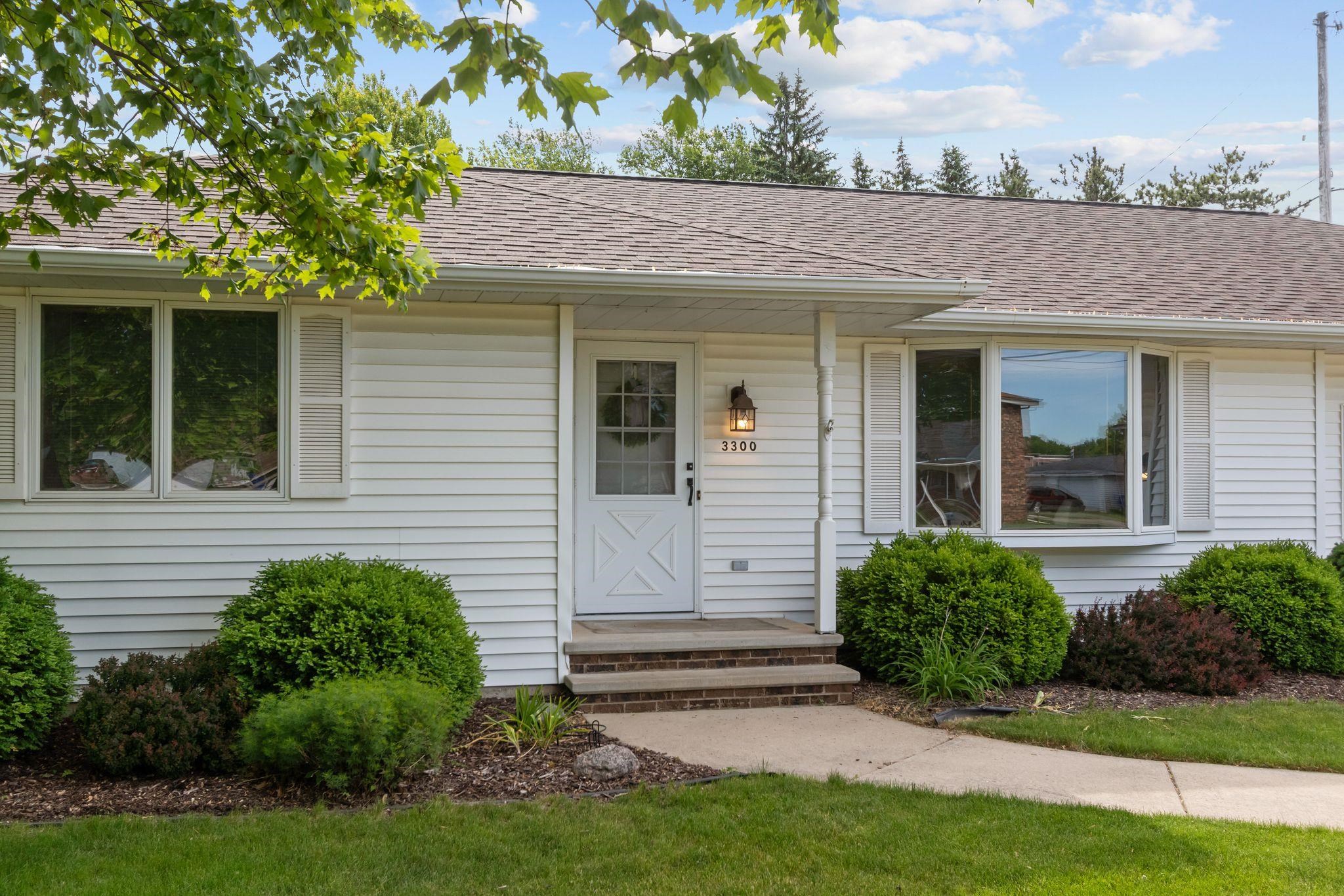 3300 North Lawe Street Appleton, WI 54911 - Photo 4 of 43