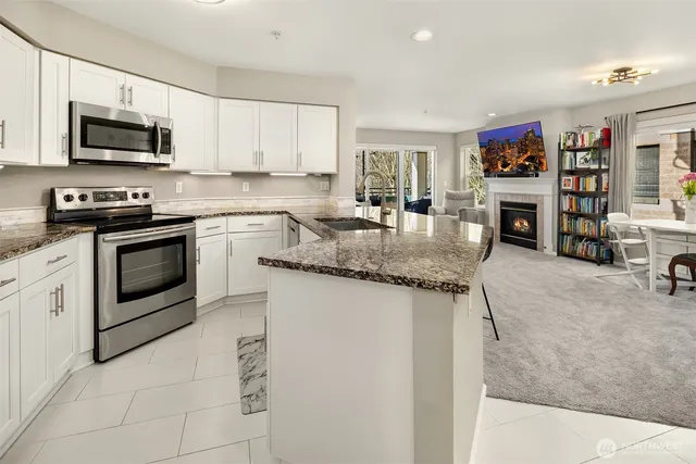 $539,900 | 8750 Greenwood Avenue North, Unit S208, Seattle, WA 98103