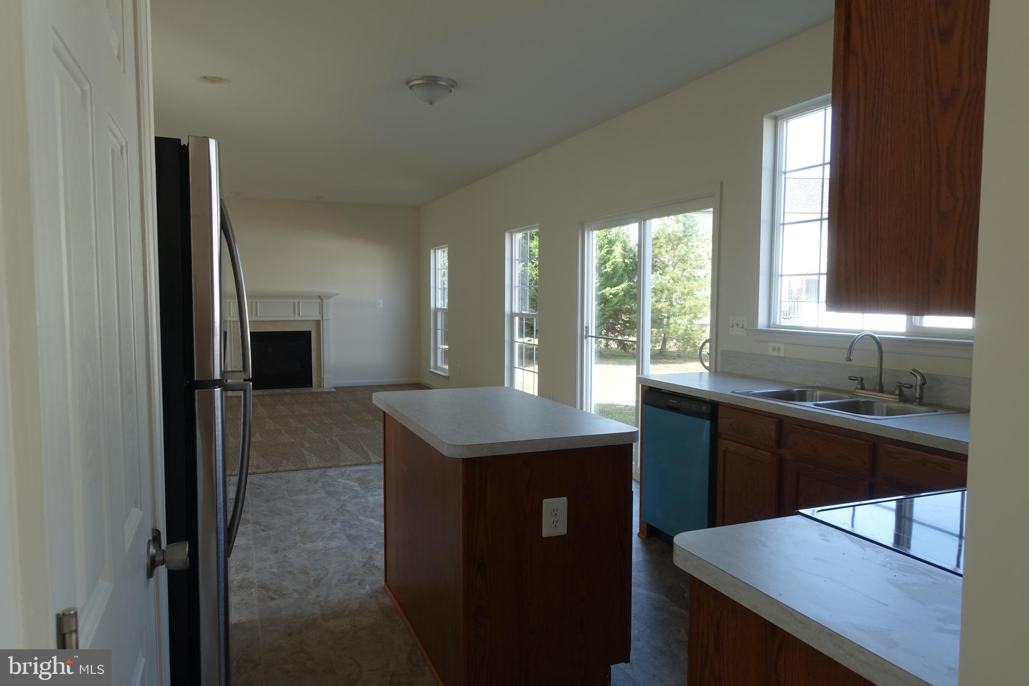 411 Robbins Farm Road Cambridge, MD 21613 - Photo 12 of 35 NEW kitchen - stainless steel appliances