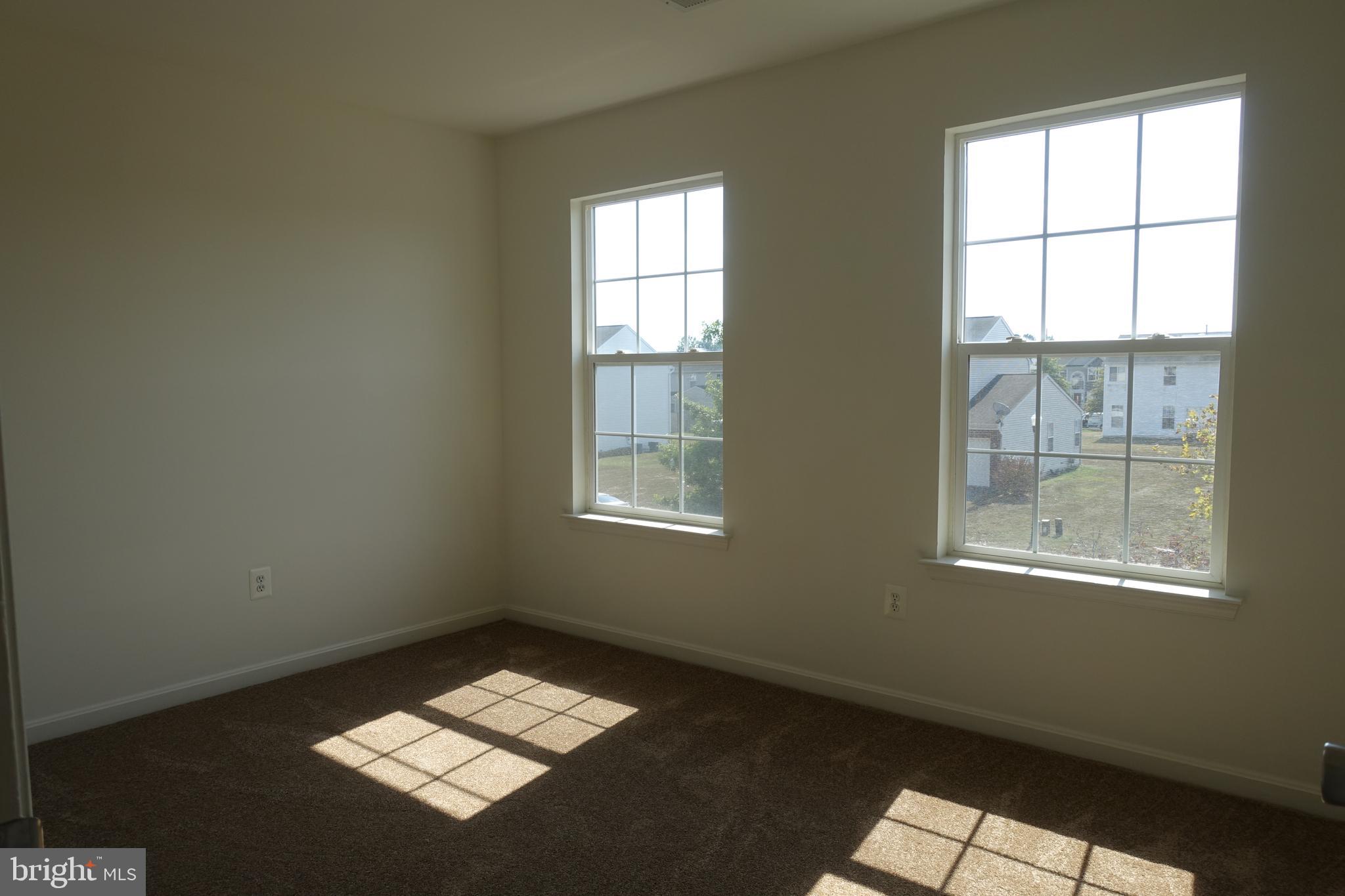 411 Robbins Farm Road Cambridge, MD 21613 - Photo 23 of 35 Second bedroom
