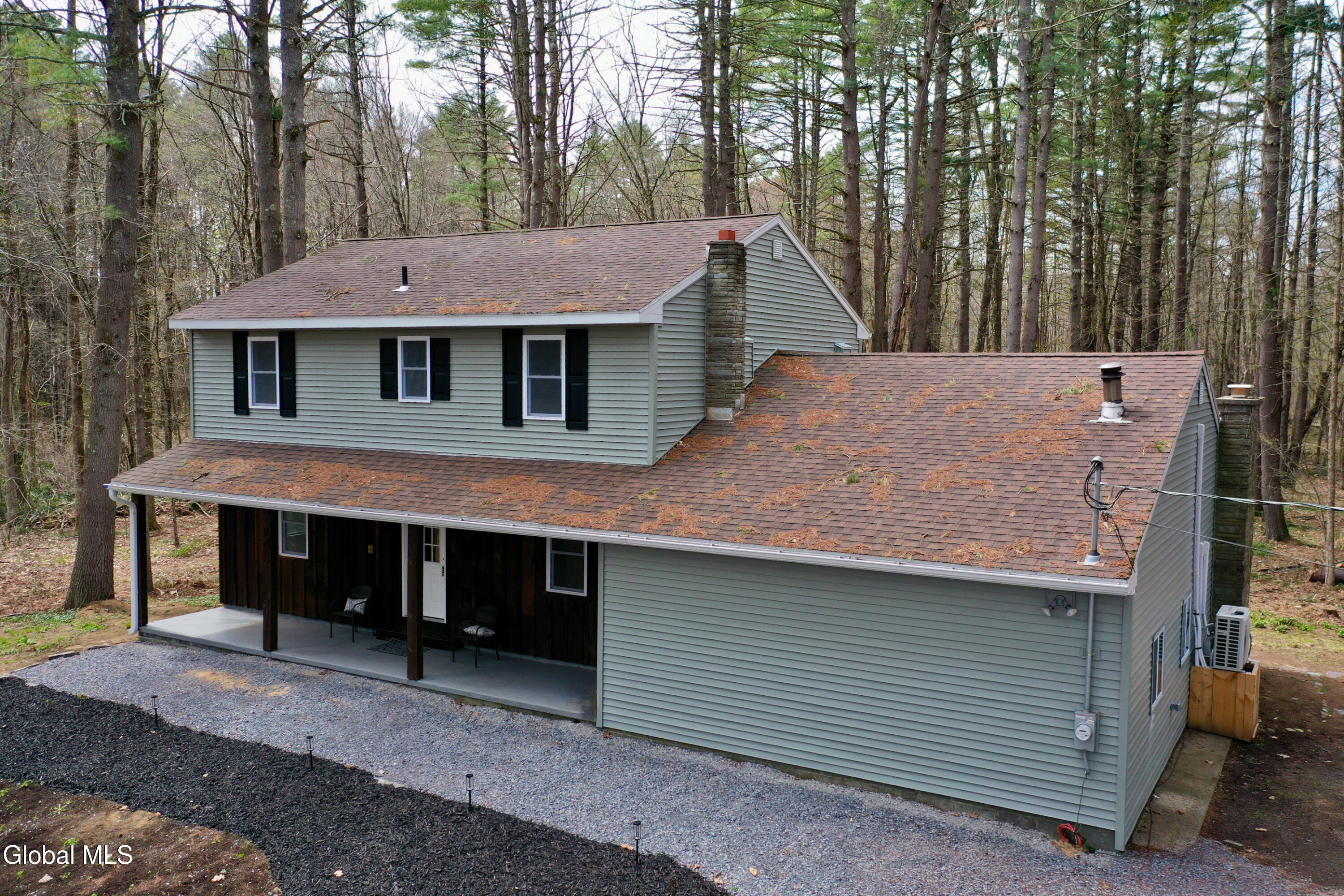 1011 Middleline Road Ballston Spa, NY 12020 - Photo 3 of 57 15