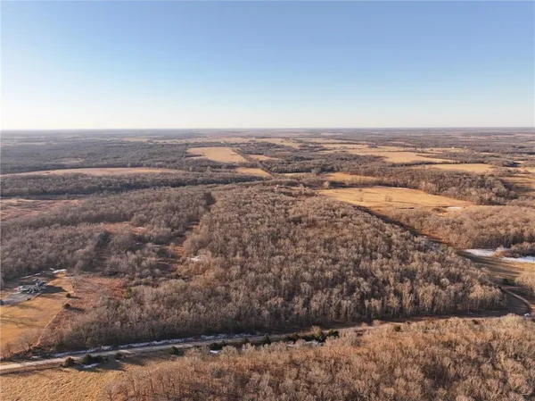 $65,280 | 21395 South S Road, Stockton, MO 65785