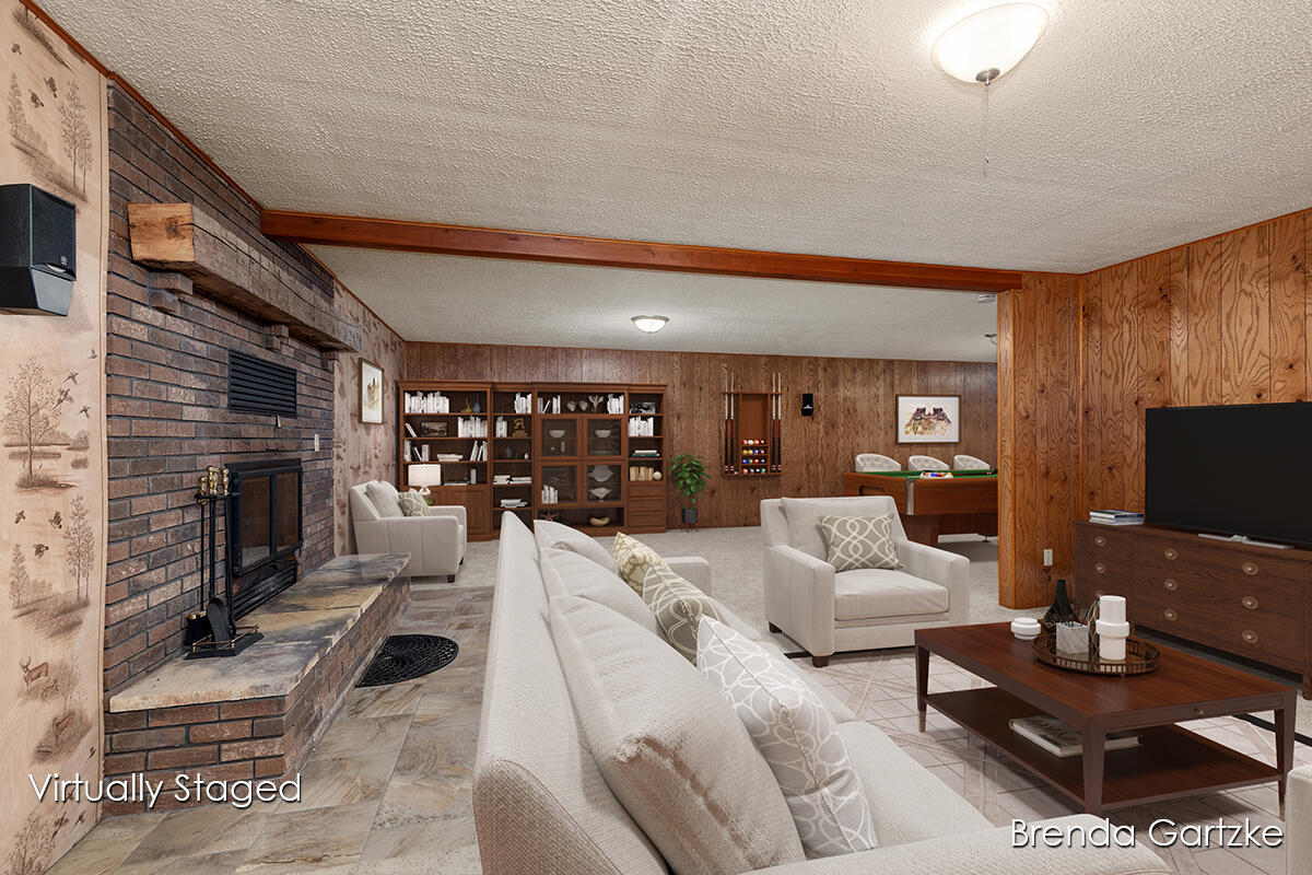 7480 East 5 Mile Road White Cloud, MI 49349 - Photo 17 of 44 FamilyRoom