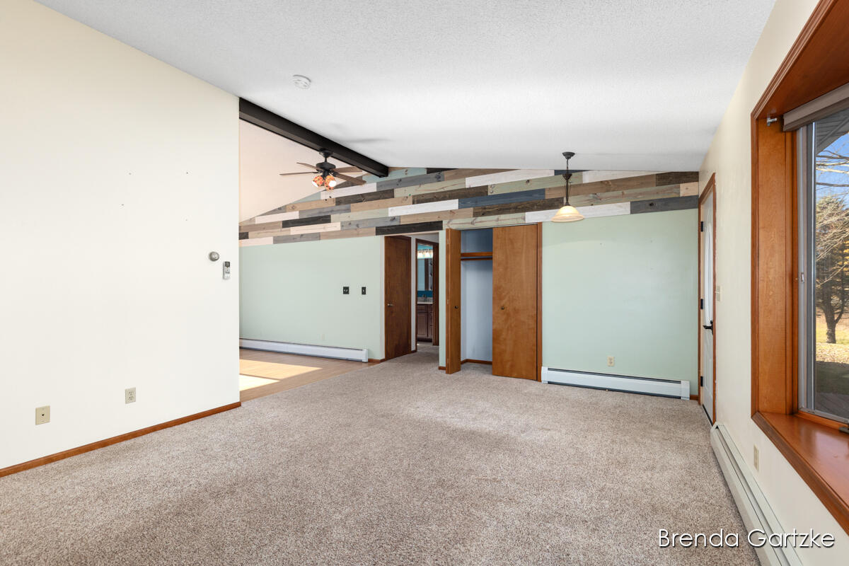 7480 East 5 Mile Road White Cloud, MI 49349 - Photo 7 of 44 IMG_1004