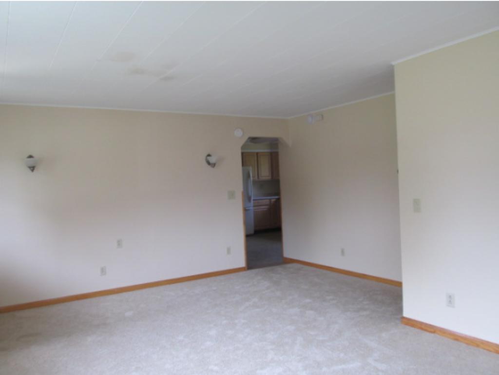 609 Gleason Road Rutland Town, VT 05701 - Photo 4 of 15