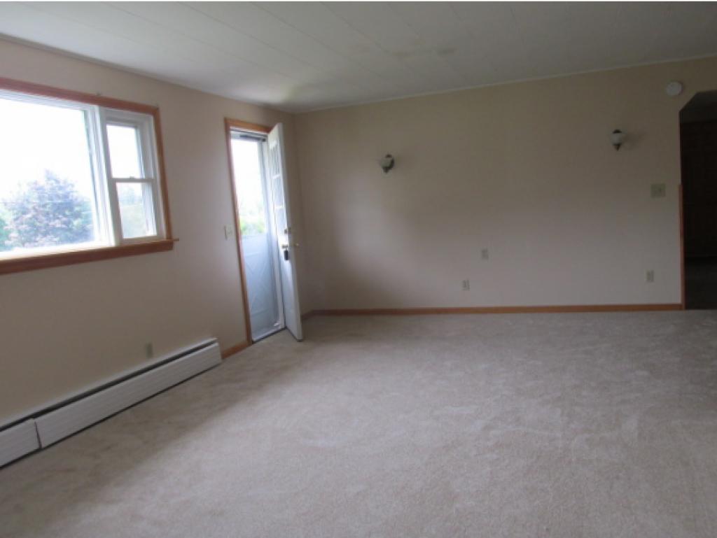 609 Gleason Road Rutland Town, VT 05701 - Photo 5 of 15