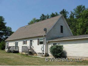 1872 North Rugby Road Hendersonville, NC 28791 - Photo 11 of 12 Gallery Image 11