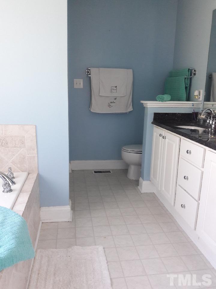 9205 Little Ridge Place Zebulon, NC 27597 - Photo 17 of 30 Gallery Image 17